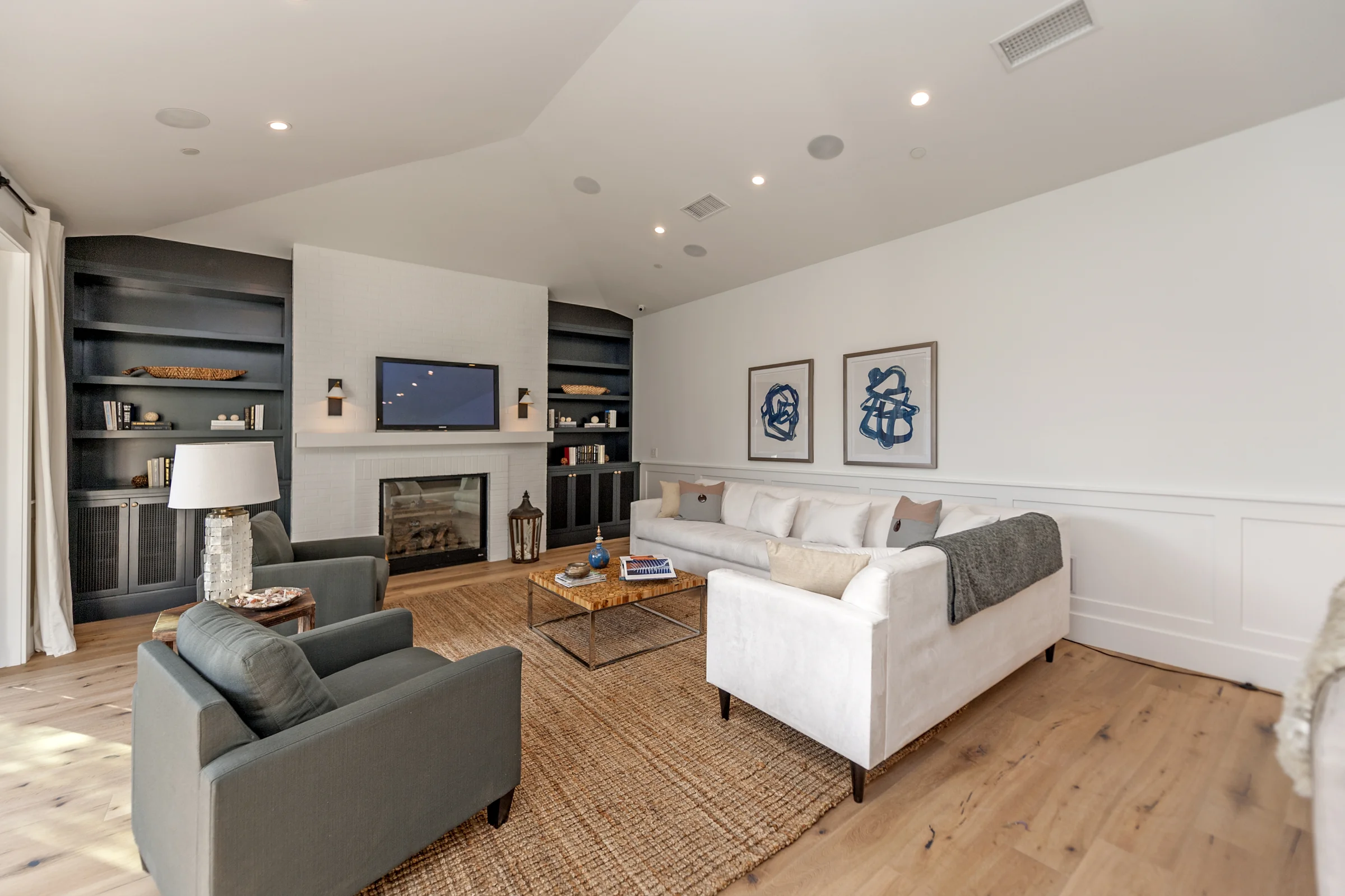 11568 Kling Street · Project photograph 14