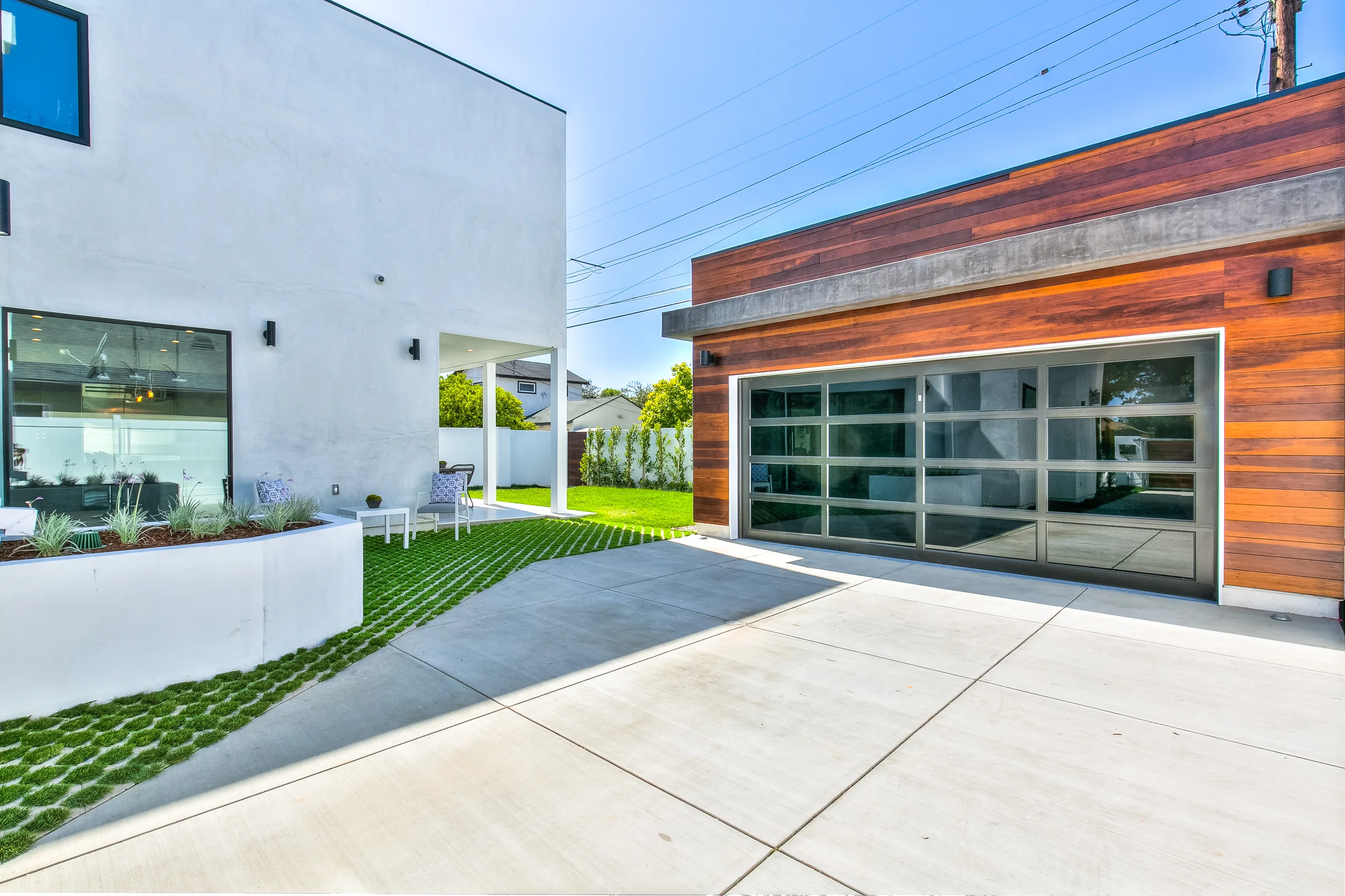 12007 National Boulevard · Project photograph 15