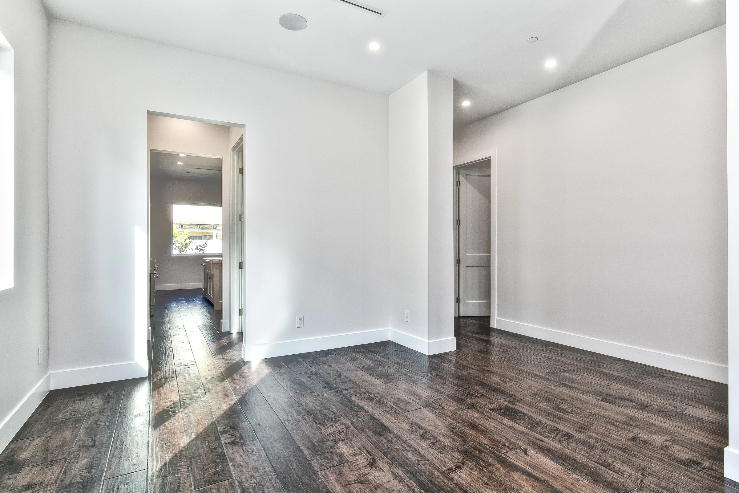 2480 Amherst Avenue · Project photograph 7