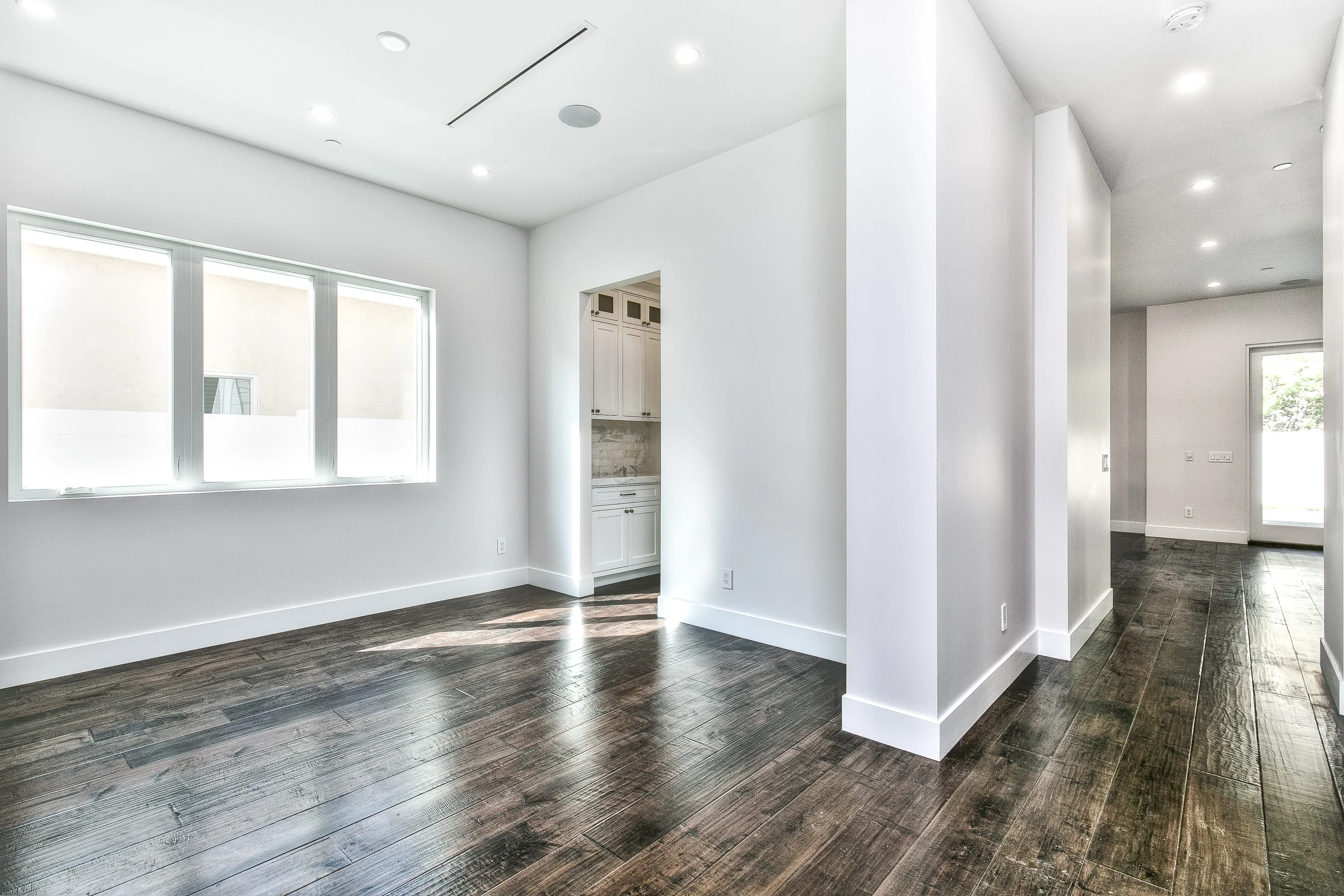 2480 Amherst Avenue · Project photograph 8
