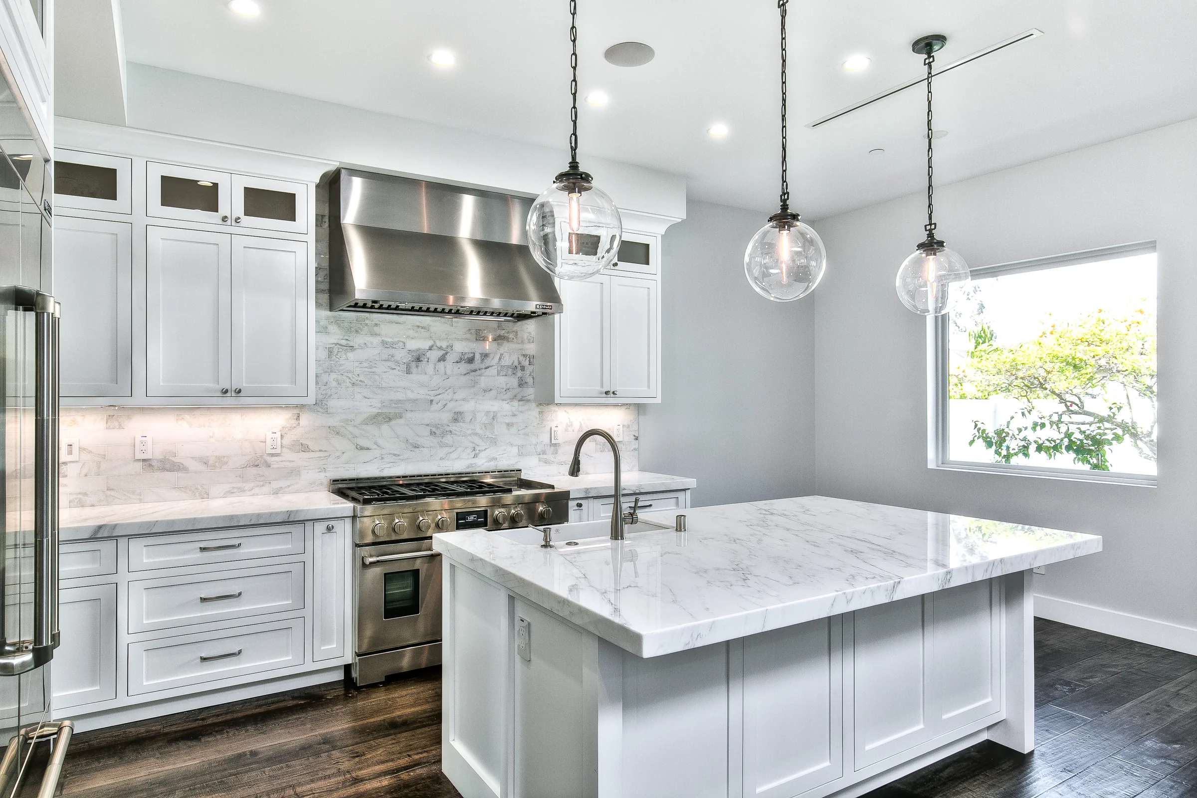 2480 Amherst Avenue · Project photograph 10