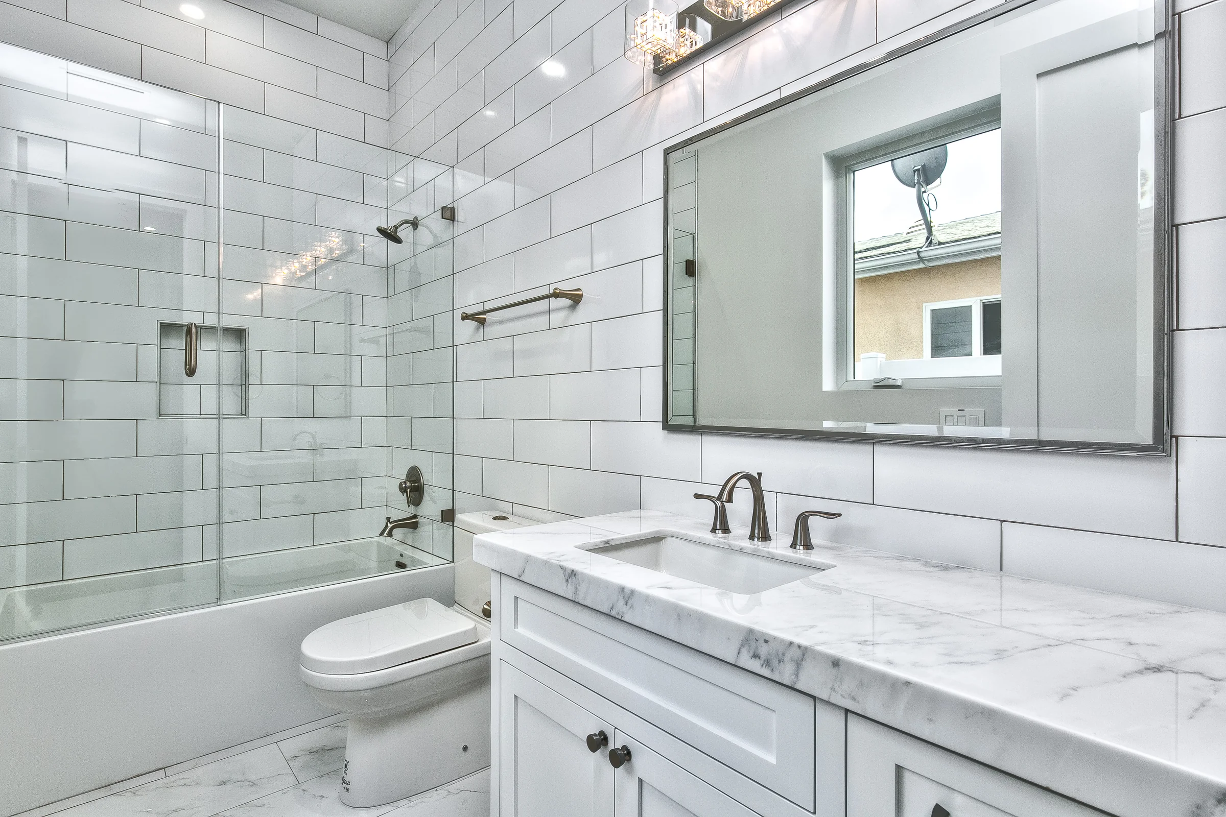 2480 Amherst Avenue · Project photograph 14