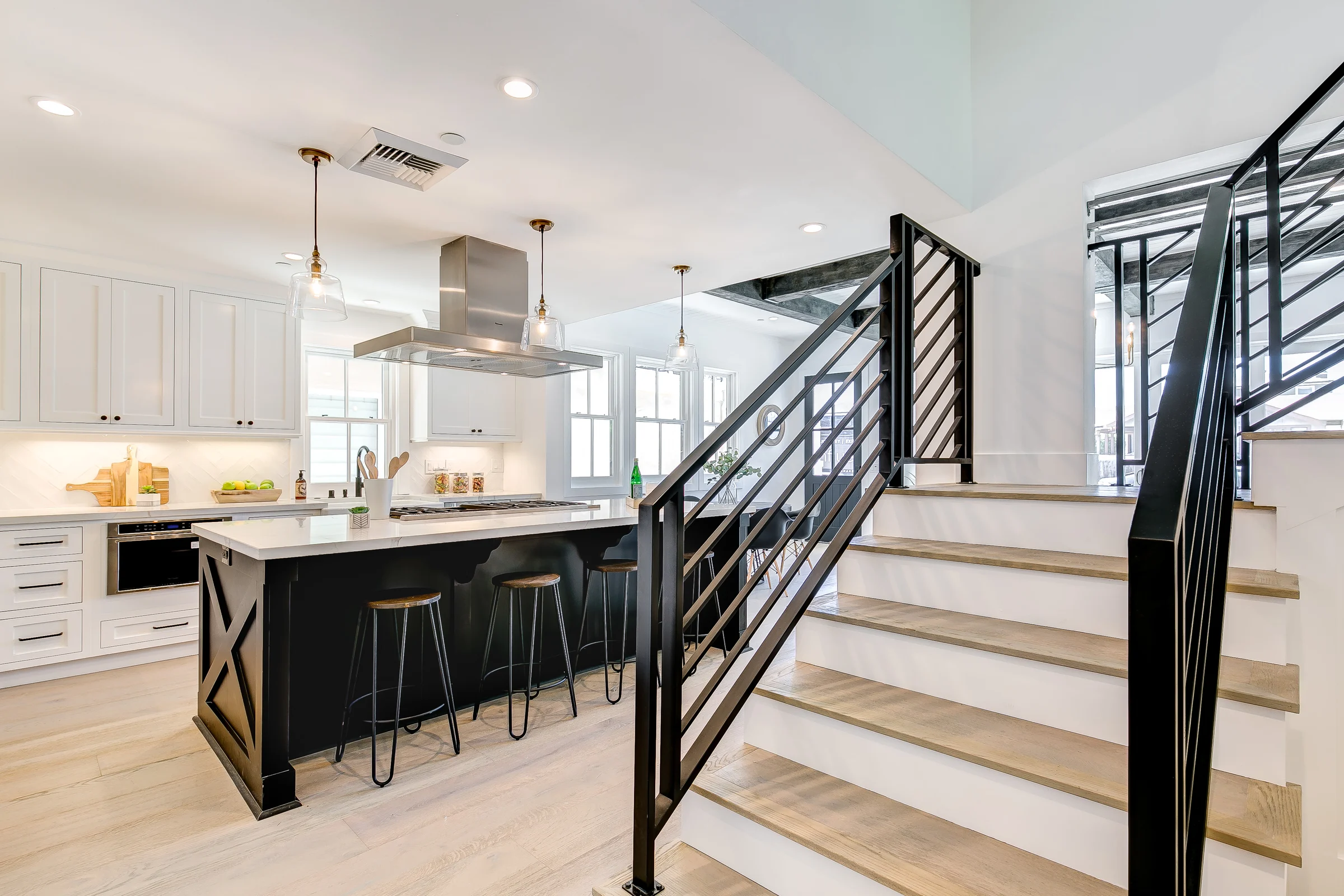 130 Balboa Boulevard — property photograph 24